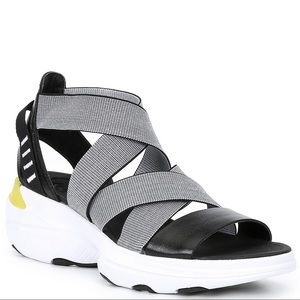 Sorel Women's Explorer Blitz Multistrap Sandal NWT